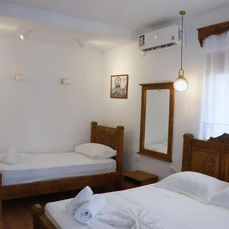 Marie 23 * Gjirokastër