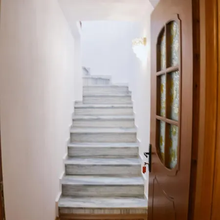 Marie 23 *