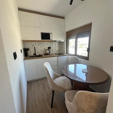 Апартаменты Marie 23 Гирокастра