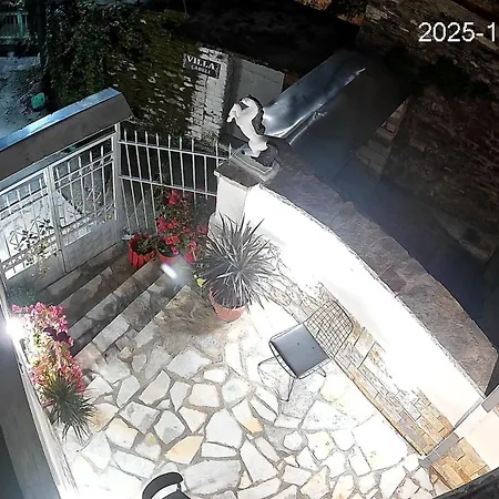 Marie 23 公寓 Gjirokastër
